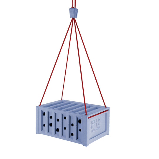 BEECONTAINER - Bienenhotel aus Beton im Container-Design