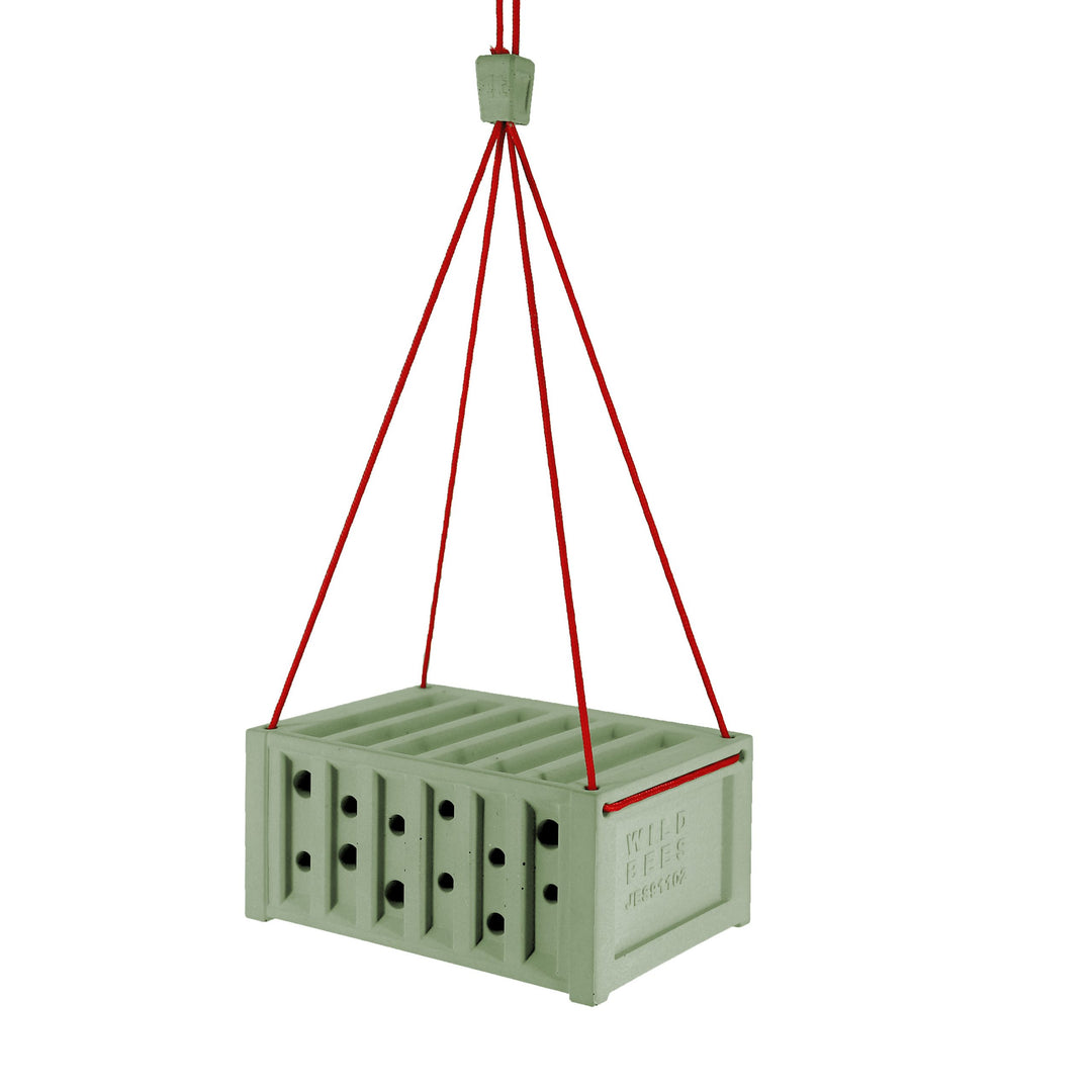 BEECONTAINER - Bienenhotel aus Beton im Container-Design