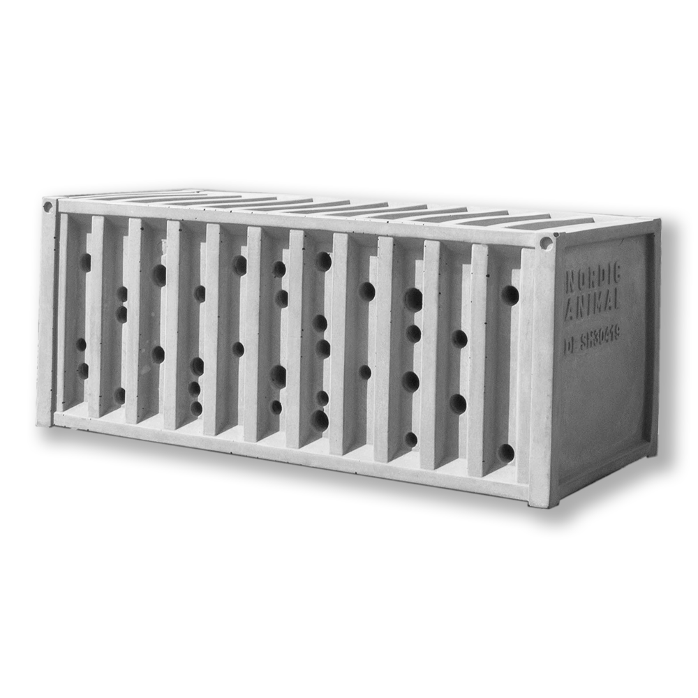 BEECONTAINER - Bienenhotel aus Beton im Container-Design