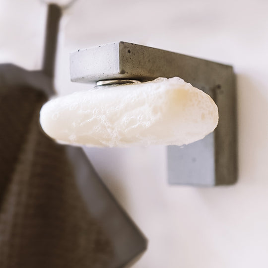 SOMA - Magnetischer Seifenhalter aus Beton