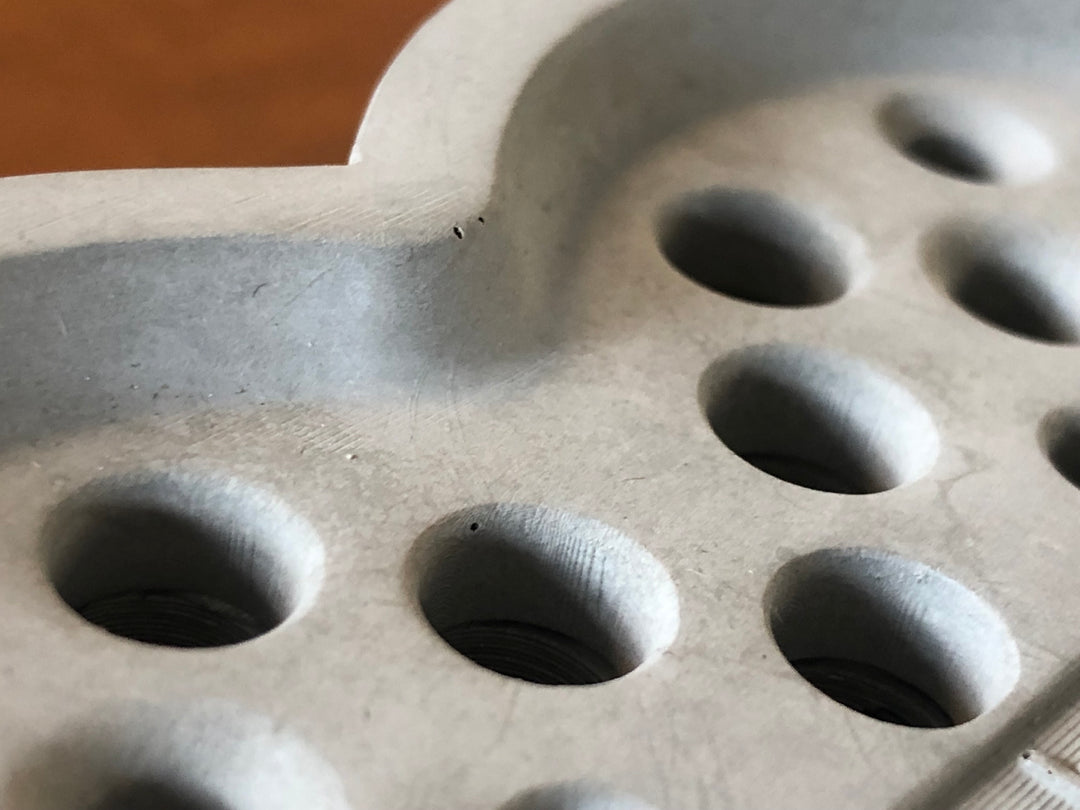 HERZ - Bienenhotel aus Beton