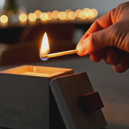 BLOQ - Indoor Feuer aus Beton. Einfach Wachs nachfüllen.